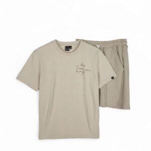 Σετ αγορίστικο
Size 7/8-15/16y
