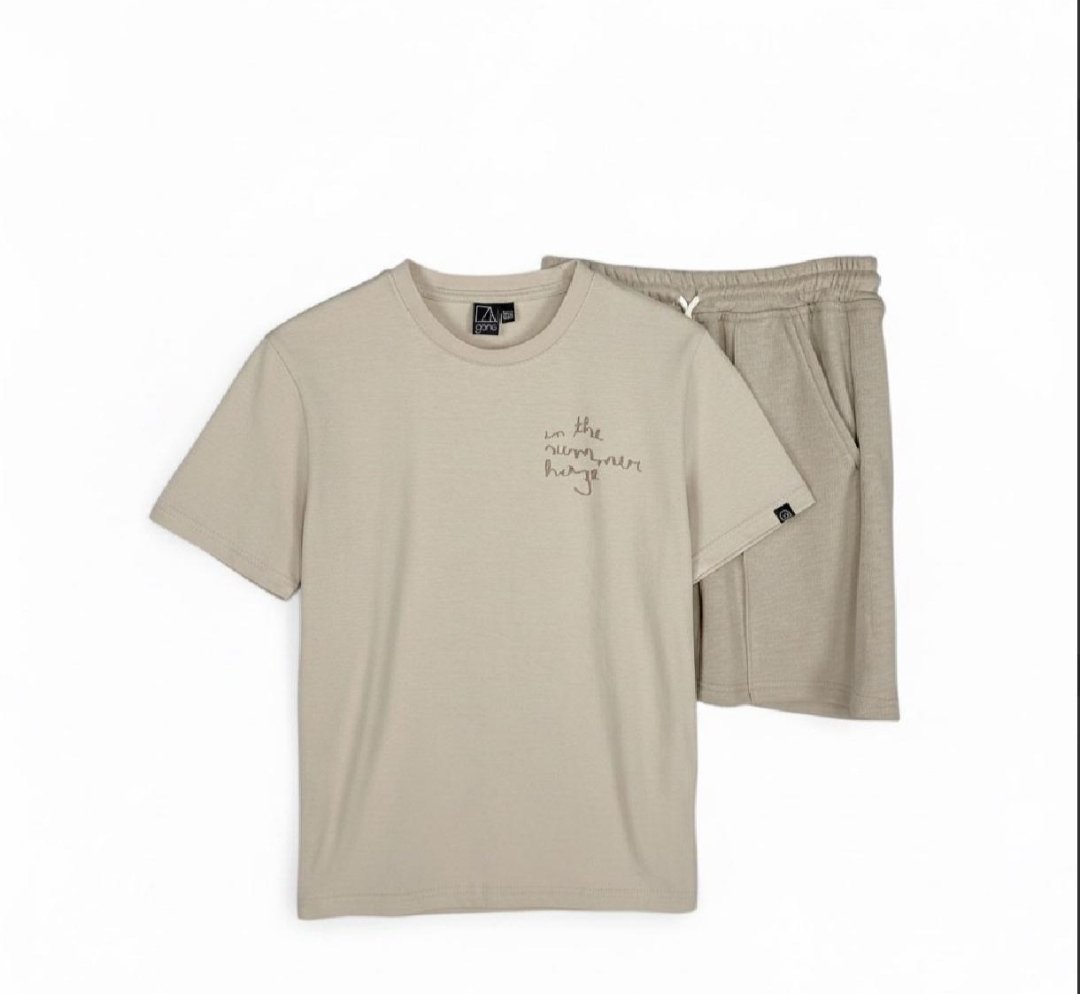 Σετ αγορίστικο
Size 7/8-15/16y